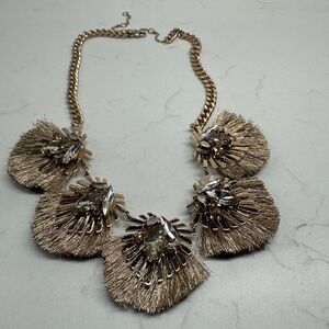 Rose/Gold-Colored Faux Gemstone Statement Metal Necklace